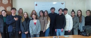 Актер Волковского театра Илья Коврижных провел коммуникативно-речевой практикум со студентами факультета филологии и коммуникации ЯрГУ
