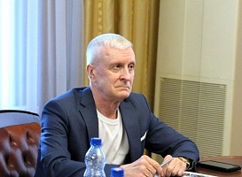 Выступления руководителей ОМЦ и Центра по сохранению и укреплению традиционных российских духовно-нравственных ценностей ЯрГУ на круглом столе в Правительстве Ярославской области
