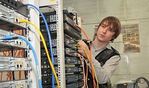 Oт студента Академии Cisco до сотрудника крупнейшей российской  сетевой лаборатории