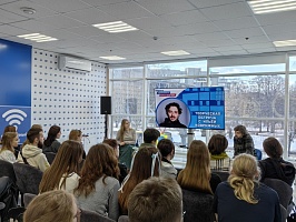 Студенты ЯрГУ приняли участие во встрече с актёром Волковского театра