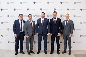 Университеты-участники программы «Приоритет 2030» представили комиссии отчеты о работе, проделанной за 2023 год. Университеты-участники программы «Приоритет 2030» представили комиссии отчеты о работе, проделанной за 2023 год.